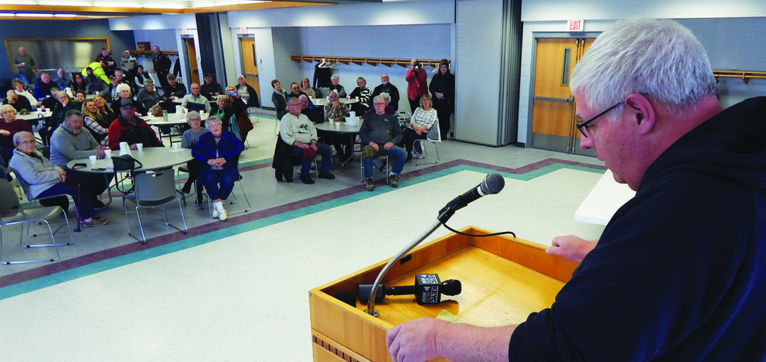 Comfrey gives thanks to God, volunteers at remembrance News, Sports